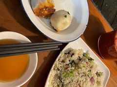 -舒蔡记生煎菜饭(云南中路店)