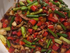 -辛香味烧鱼馆·非遗技艺·排骨红烧肉(光谷医药园店)