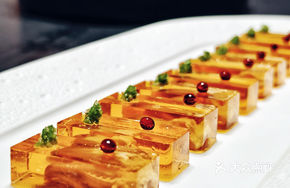 Red Rice Wine Pig Ear Jelly