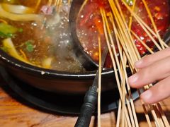 -郑记·古法黑砂锅串串(龙泉店)