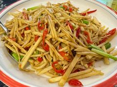 酸辣芋头丝-柴火农家·江西赣南菜(土华店)