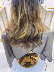 -Coo Hair salon