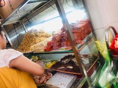 -Bánh Mì Huynh Hoa