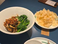 -一坐一忘云南菜(嘉里中心店)