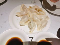 酸菜猪肉馅饺子-关东小磨东北菜(漕河泾印象城店)