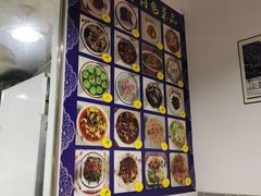 -墨江小城故事餐厅