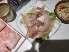 -贵府酸汤牛肉火锅·贵州老字号(飞山街店)
