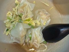 鲜肉小馄饨-东泰祥生煎馆(重庆北路店)