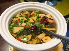 -巢湖名吃·东关老鹅汤(江南风情街店)