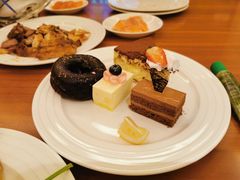 -青岛即墨希尔顿逸林酒店·開自助餐厅