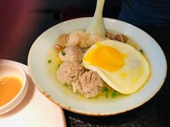 鸡汤鲜虾云吞面-蝴蝶里·粤菜·点心(滨江龙湖店)