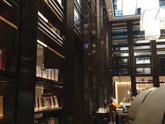 -行者书屋大堂吧 ·下午茶(南京圣和府邸酒店)