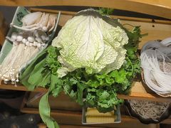 -顶顶汤火牛排火锅·经典铜锅涮肉