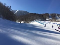 -亚布力新体委滑雪场