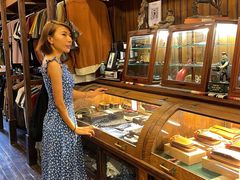 -FRANK STORE(巨鹿路店)