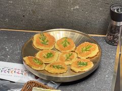 -草家酱蟹炭火烤肉店(珲春南路二店)