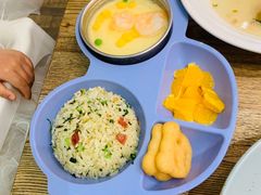 -蜜桃餐厅·伴山(湖滨商业街店)