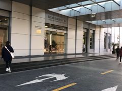 -陆家嘴金融服务广场