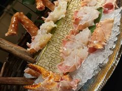 -蟹犇前•帝王蟹雪蟹(陆家嘴店)