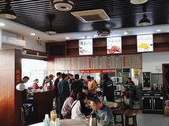 -香辉食馆(新兴路店)