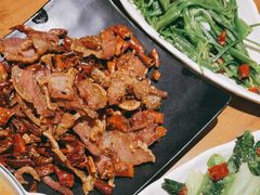 -隔壁老王·家常云南菜(花巷店)