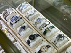 -海星奢选二手奢侈品手表包包鉴定回收寄卖(墨玉南路店)