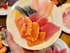 -华邑酒店·鲜艳全日自助餐厅