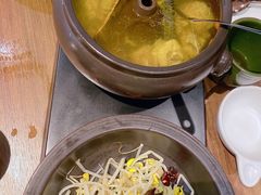 -云海肴·汽锅鸡·云南菜(天山百盛优客店)