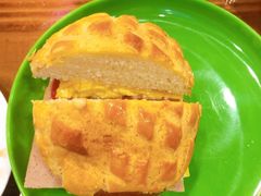 猪扒包-澳门陈光记烧味饭店(南京德基广场店)