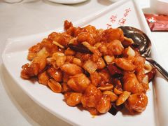 宫保鸡丁-峨嵋酒家(牡丹园店)