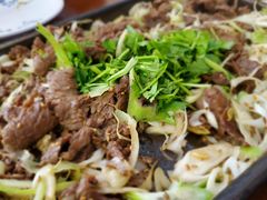 铁盘烤牛肉-清真永恒华威肉饼(潘家园店)