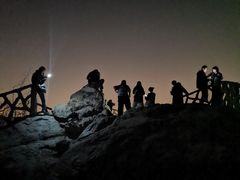 -鬼笑石后山停车场