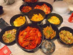 -巴厘龙虾·榜首油焖大虾(音乐学院·沿江酒馆店)