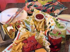 -Famous肥猫墨西哥音乐餐吧(五棵松华熙LIVE店)