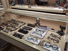 -棱石眼镜(CP静安店)