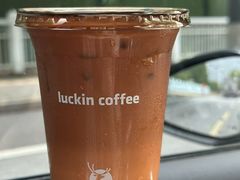 -瑞幸咖啡(华东理工大学商学院店)