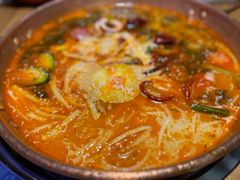 -洱火云南酸菜牛肉火锅(石景山当代商城店)