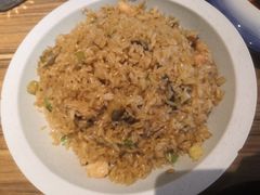 农家酸菜烧肉炒饭-粤港餐厅(禹州商业广场店)