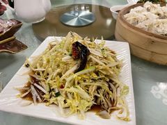 凉拌大白菜-那达慕蒙古风味酒楼