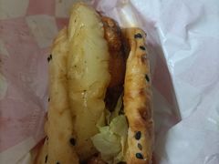 板烧凤梨中国汉堡-塔斯汀中国汉堡(白云京溪地铁站店)