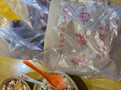 -八一路好吃街(雨田商务大厦店)