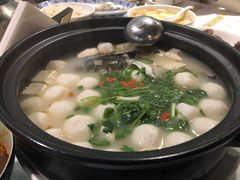 招牌鱼头煲-品渔味湖鲜馆(拈花湾店)