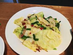 -费大厨辣椒炒肉(万家丽一店)