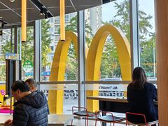 -麦当劳(北苑秋实路店)