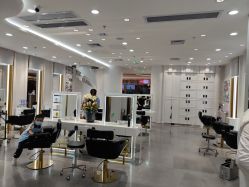 -Kraemer Paris  苏豪路易士·嘉玛发廊