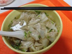 -周震馄饨