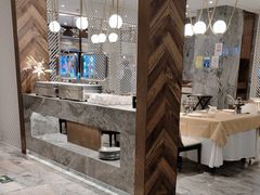 -鼎鼎香·港式火锅(北京SKP店)