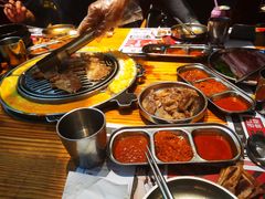 -青瓦炭韩潮烤肉(花园道店)