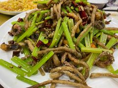 干煸茶树菇鱿鱼丝-金阁家常菜(贵阳路店)