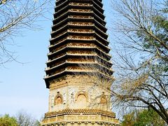 -玲珑塔公园
